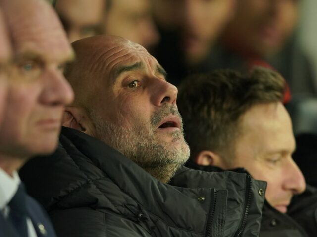 Manchester City x Arsenal: Guardiola diz que derrota encerra corrida na Premier League
