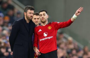 Manchester United anuncia equipe itinerante para o acampamento na Irlanda, Dalot fica de fora como três garotos-prodígios Manchester United anuncia equipe itinerante para o acampamento na Irlanda, Dalot fica de fora como três garotos-prodígios