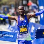 Maratona de Boston: Korir do Quênia defende a coroa e estabelece novo recorde de percurso