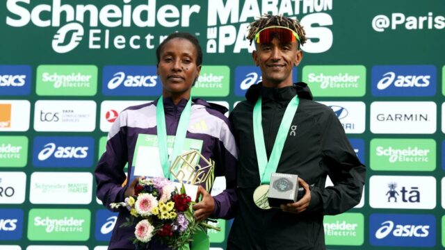 Maratona de Paris: Yemaneberhan Crippa e Shure Demise conquistam vitórias
