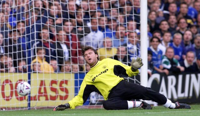 Massimo Taibi nomeia o goleiro italiano que o Manchester United queria contratar em seu lugar em 1999
