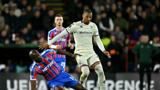Mateta estrela na vitória do Crystal Palace sobre a Fiorentina por 3 a 0 na Conference League
