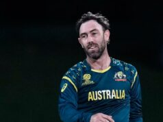 Maxwell e Konstas saíram da lista de jogadores contratados da Austrália Maxwell e Konstas saíram da lista de jogadores contratados da Austrália