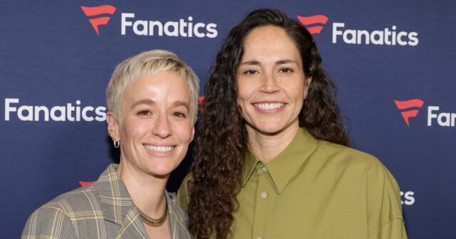 Megan Rapinoe e Sue Bird na festa Michael Rubin's Fanatics Super Bowl em 10 de fevereiro de 2024 em Las Vegas.