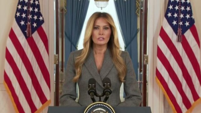 Melania Trump nega ter sido vítima de Jeffrey Epstein

