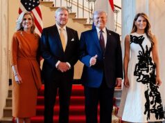 Melania conhece Máxima! Primeira-dama recebe a elegante rainha holandesa na Casa Branca para pernoite O rei Willem-Alexander e a rainha Maxima posaram para fotos com o presidente Donald Trump e sua esposa Melania Trump na Casa Branca na segunda-feira