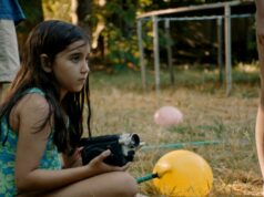 Memórias de um irmão problemático ganham vida no requintado ‘Blue Heron’ Memórias de um irmão problemático ganham vida no requintado 'Blue Heron'