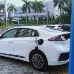 Mendagri Instruksikan Kepala Daerah Gratiskan Pajak Kendaraan Listrik