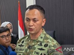 Menhan Bahas Izin Lintas Udara yang Diajukan AS Bersama Purnawirawan TNI Menhan Bahas Izin Lintas Udara yang Diajukan AS Bersama Purnawirawan TNI