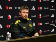 Michael Carrick acaba de fazer uma mudança sutil em suas coletivas de imprensa do Man Utd que já deveria ter sido feita há muito tempo Michael Carrick acaba de fazer uma mudança sutil em suas coletivas de imprensa do Man Utd que já deveria ter sido feita há muito tempo