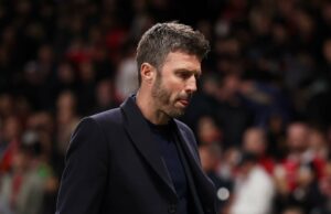 Michael Carrick diz que o primeiro gol do Leeds contra o Man Utd deveria ter sido anulado, Louis Saha concorda Michael Carrick diz que o primeiro gol do Leeds contra o Man Utd deveria ter sido anulado, Louis Saha concorda