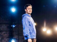 Michael Cruz Kayne transformou a morte de seu filho recém-nascido em um especial que irá destruir você Michael Cruz Kayne transformou a morte de seu filho recém-nascido em um especial que irá destruir você