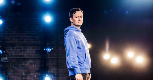 Michael Cruz Kayne transformou a morte de seu filho recém-nascido em um especial que irá destruir você
