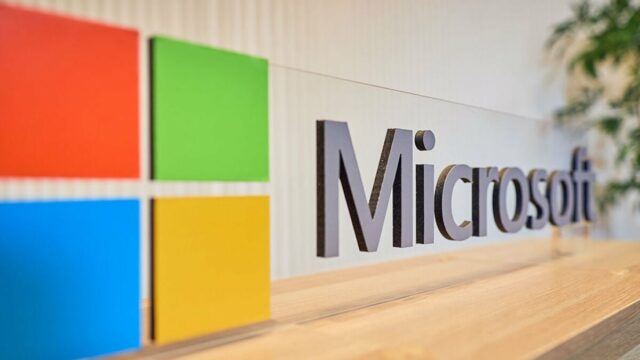 Microsoft continua um ano turbulento com as primeiras aquisições voluntárias
