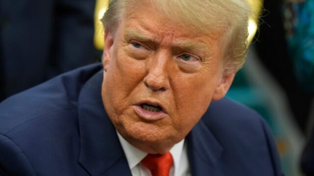 Migrantes sul-americanos deportados para a RDC dizem que enfrentam pressão para voltar para casa
