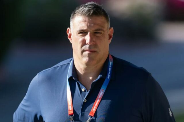 Técnico dos Patriots, Mike Vrabel