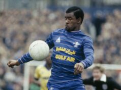 Millwall recebe desculpas pelo uso do distintivo do clube em livreto anti-racismo Millwall recebe desculpas pelo uso do distintivo do clube em livreto anti-racismo