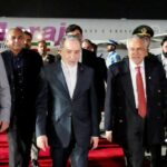 Ministro das Relações Exteriores do Irã deixa o Paquistão e segue para a Rússia para mais negociações