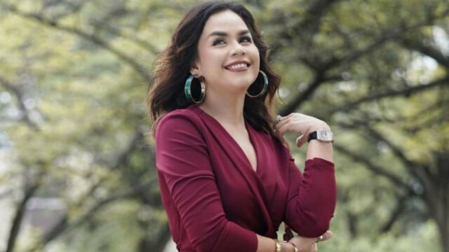 Miris Pinkan Mambo Ngamen di Jalanan, Melaney Ricardo Bandingkan Auranya saat Jadi Vokalis Ratu
