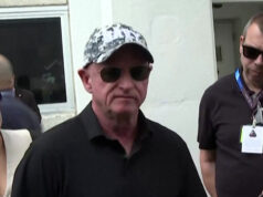 Missão lunar da NASA é um ‘contraste’ com a guerra dos EUA contra o Irã, diz senador dos EUA Missão lunar da NASA é um ‘contraste’ com a guerra dos EUA contra o Irã, diz senador dos EUA