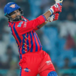 Mohammed Shami atinge o máximo de salvamento de partidas, o jogo segue para Super Over