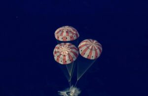 Momento Artemis II cai após missão lunar Momento Artemis II cai após missão lunar