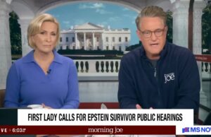 ‘Morning Joe’ questiona conferência de imprensa ‘Beyond Bizarre’ Epstein de Melania Trump | Vídeo A primeira-dama Melania Trump fala na Casa Branca em 9 de abril de 2026. (Mandel NGAN/AFP via Getty Images)