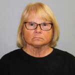 Nancy Jean Trottier foi presa em 7 de abril por supostamente assassinar seu recém-nascido décadas depois que o bebê foi encontrado morto em um acampamento universitário em Dakota do Norte.