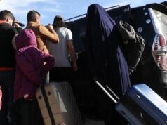 Mulheres e crianças australianas deixam campo sírio na esperança de voltar para casa Um grupo de chamadas noivas do ISIS e seus filhos deixaram hoje um acampamento no norte da Síria, na esperança de regressar à Austrália após uma tentativa fracassada de repatriação no início deste ano.