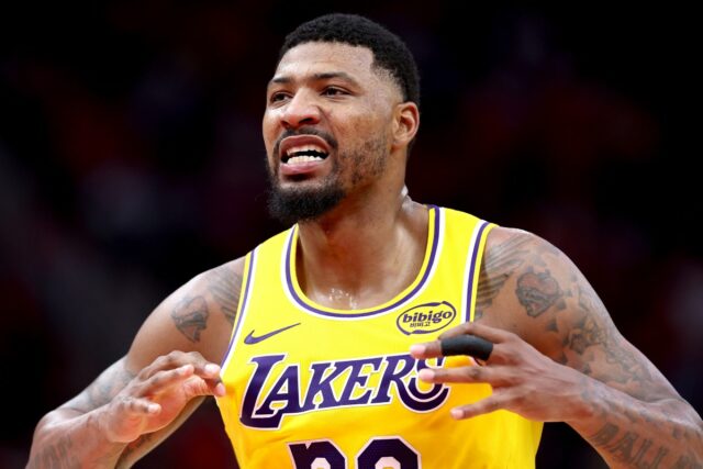 NBA anuncia punição para Marcus Smart após derrota do Lakers no jogo 4

