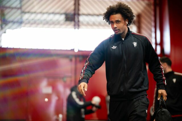 Napoli considera Joshua Zirkzee como potencial substituto da ex-estrela do Man Utd
