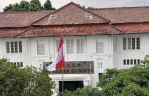 Nasib Perawat RSHS Bandung yang Buat Hampir Bayi Tertukar: Diberi SP 1 e Dipindah ke Bagian yang Tidak Layani Pasien Nasib Perawat RSHS Bandung yang Buat Hampir Bayi Tertukar: Diberi SP 1 e Dipindah ke Bagian yang Tidak Layani Pasien