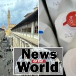 Vista do pátio interno do Museu Uffizi em Florença, Itália, com pessoas no térreo.