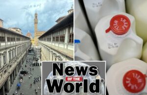 News of the World: O que você perdeu esta semana internacionalmente Vista do pátio interno do Museu Uffizi em Florença, Itália, com pessoas no térreo.