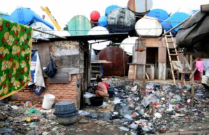 Ngeri! 32 Juta Orang Bisa Jatuh ke Jurang Kemiskinan Imbas Perang AS-Israel x Irã Ngeri! 32 Juta Orang Bisa Jatuh ke Jurang Kemiskinan Imbas Perang AS-Israel x Irã