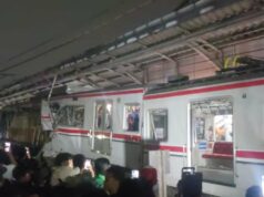 Ngeri! Penampakan KA Jarak Jauh Tabrak KRL em Bekasi Hingga Tembus Gerbong Ngeri! Penampakan KA Jarak Jauh Tabrak KRL em Bekasi Hingga Tembus Gerbong