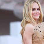 Nicole Kidman relembra a descoberta da morte da mãe momentos antes da vitória de 'Babygirl' em Veneza: 'Fiquei completamente arrasada'