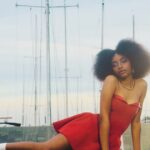 'Ninguém se parece comigo e soa como eu': flowerovlove redefine o que significa estrelato pop