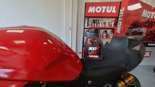 Nível Naik, Resistência Motul Masuk Jantung Balap
