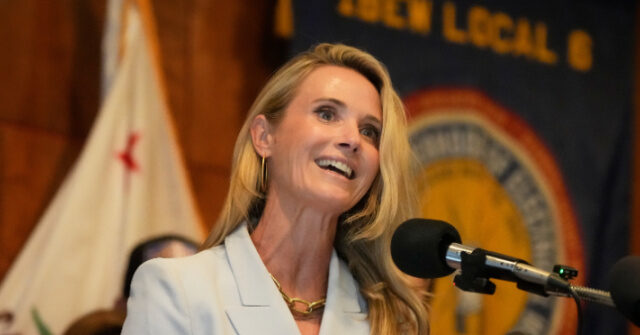 Nolte: A esposa de Newsom quer que a legislação impeça Nolte: A esposa de Newsom quer que a legislação impeça os meninos de se tornarem direitistas