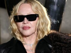 Novo álbum de Madonna, ‘Confessions on a Dance Floor: Pa II’, será lançado em julho Novo álbum de Madonna, 'Confessions on a Dance Floor: Pa II', será lançado em julho