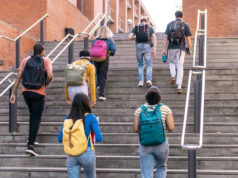 Novo sistema universitário de livre expressão de reclamações entrará em vigor este ano Yahoo news home