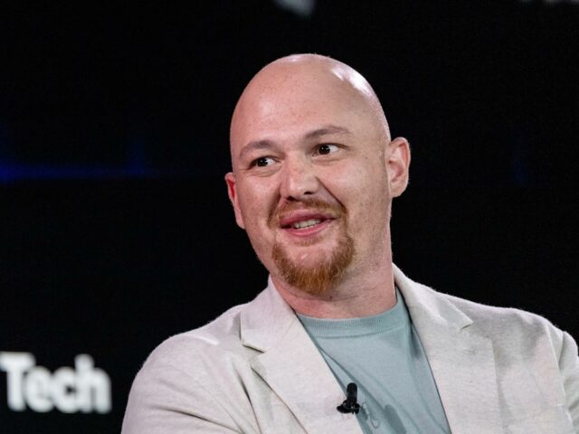 O CEO da Replit diz que é idiota estudar ciência da computação pensando que você pode ganhar um 'barco' no Google
