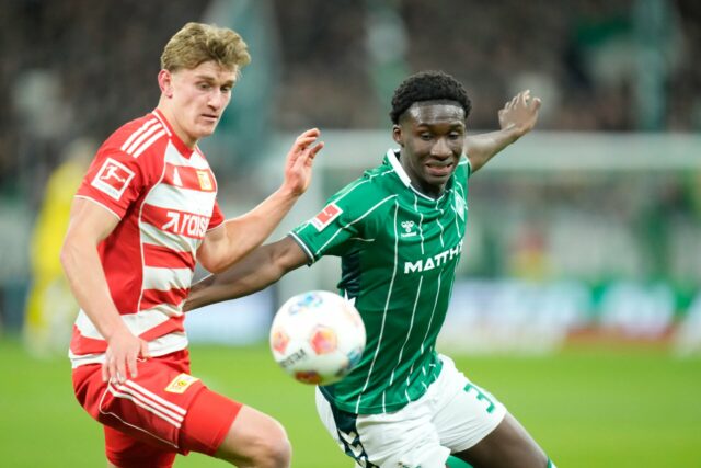 O Man Utd já tem um garoto-prodígio em Carrington que O Man Utd já tem um garoto-prodígio em Carrington que pode ser muito melhor do que o alvo Karim Coulibaly - Opinião