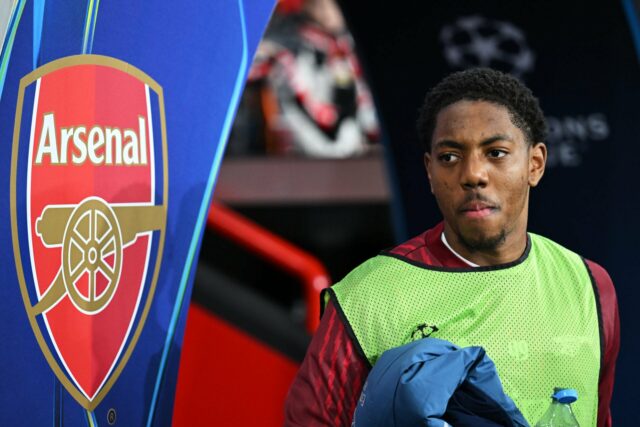 O Man Utd realmente tem a chance de contratar uma versão ainda melhor de Myles Lewis-Skelly
