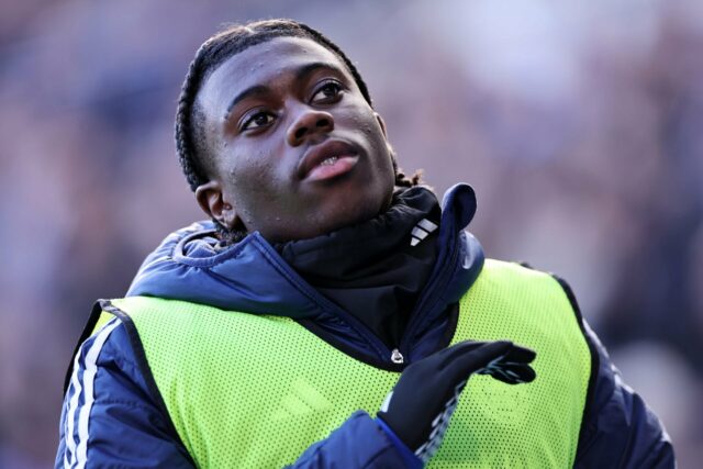 O Manchester United deve fazer uma 'abordagem formal' para contratar O Manchester United deve fazer uma 'abordagem formal' para contratar o ala que quebrou o recorde de Jude Bellingham - Relatório