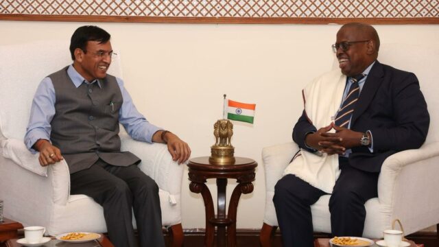 O Ministro dos Esportes da União, Mansukh Mandaviya, encontra-se com o presidente da Commonwealth Sport e reafirma a visão da Índia para o CWG 2030
