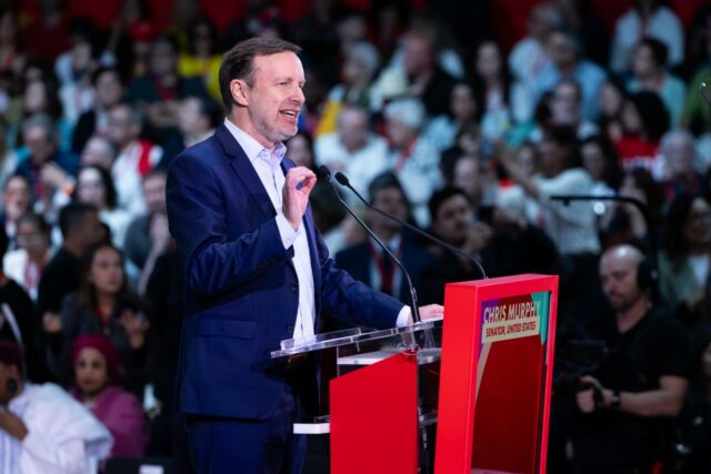 O TDS crônico de Chris Murphy o empurrou para o território da traição
