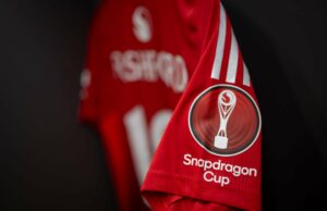 O acordo de £ 300 milhões com o Man Utd agora parece um golpe de mestre enquanto os rivais da Premier League lutam O acordo de £ 300 milhões com o Man Utd agora parece um golpe de mestre enquanto os rivais da Premier League lutam