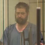 O canalha de Portland gritou 'Querida, estou aqui' antes de tentar estuprar a mãe enquanto ela segurava o bebê em uma invasão de casa: policiais